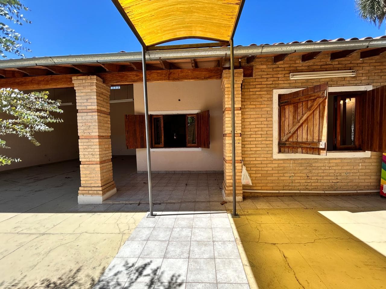 Casa de una planta en la zona del Supermercado el Pueblo - Lambare, foto 2