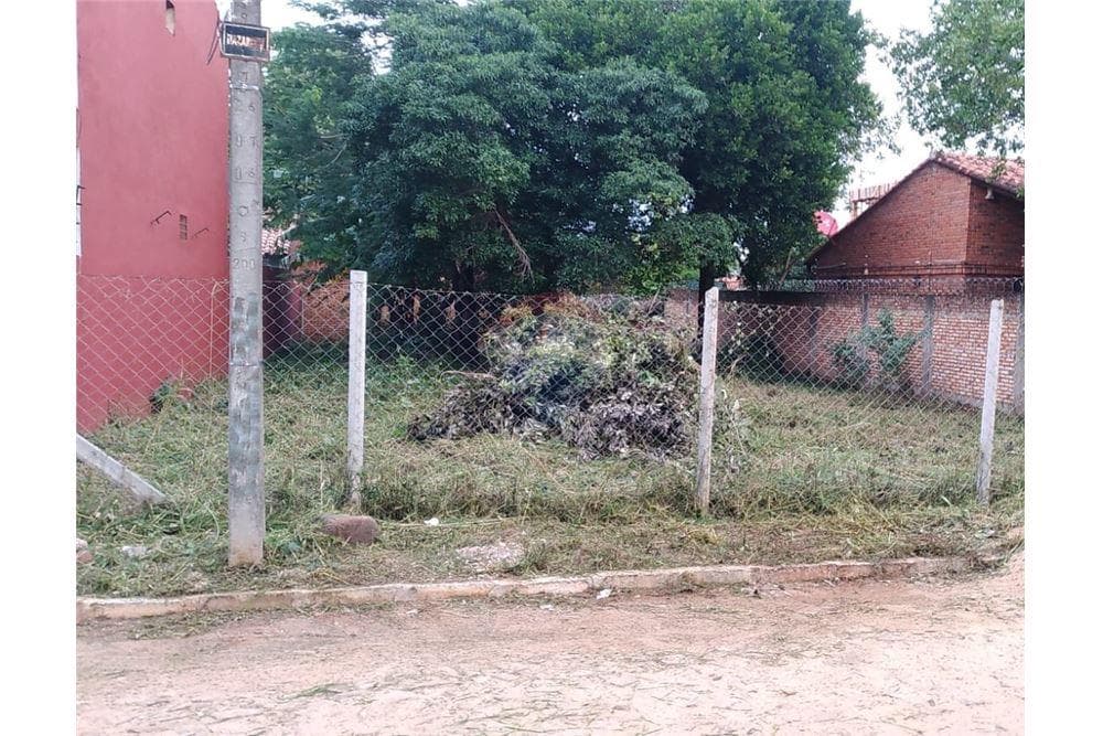 Hermoso terreno Luque-tercer barrio, foto 3