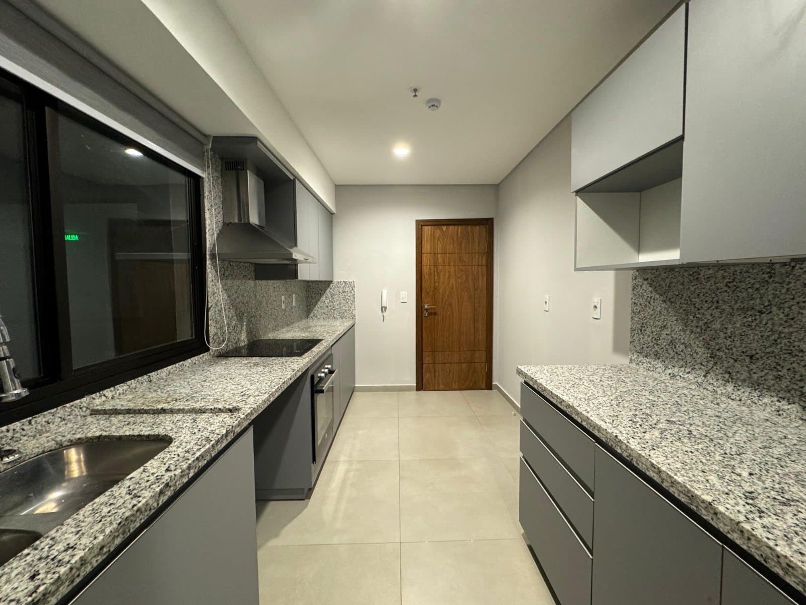 Exclusivo departamento en Torre Ausgusta de 3 dormitorios + Area de servicio, foto 2