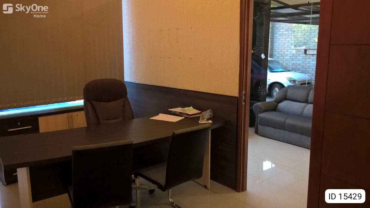 Alquilo oficina en barrio Herrera