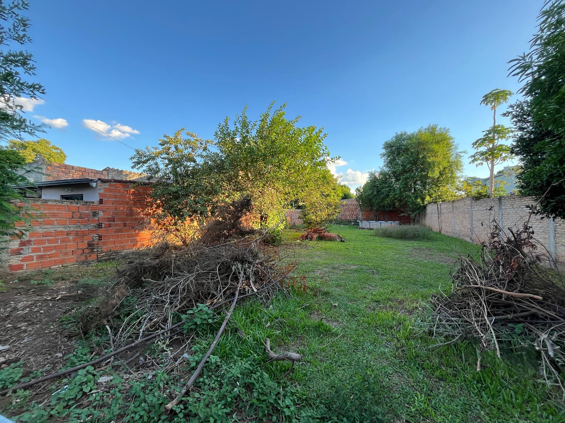 Terreno en Venta - 360 m² en San Lorenzo, foto 2