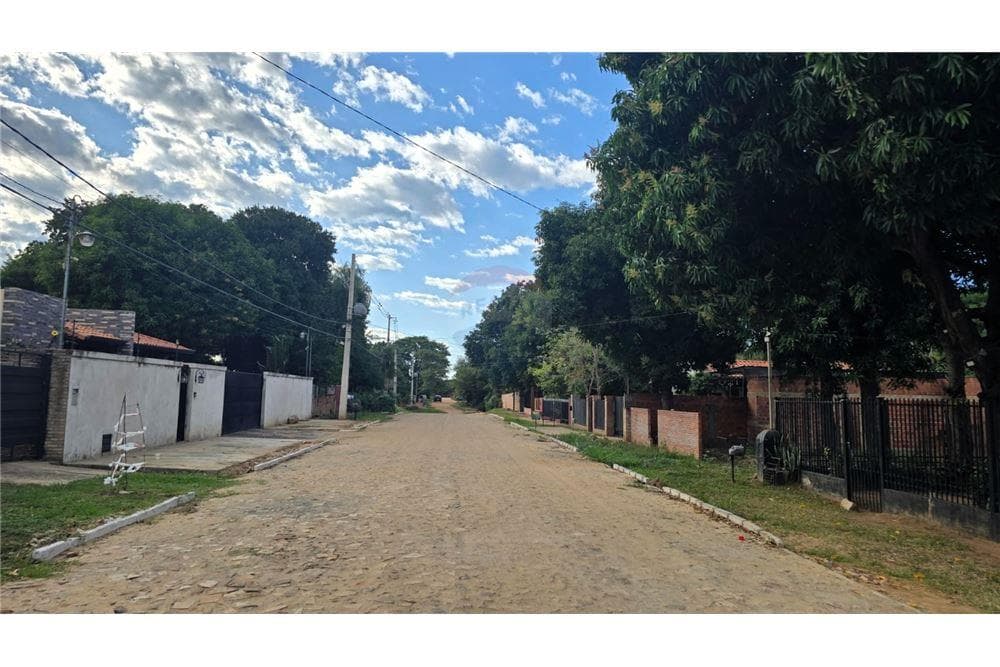Tu hogar entre lapachos dorados en Mariano Roque, foto 3