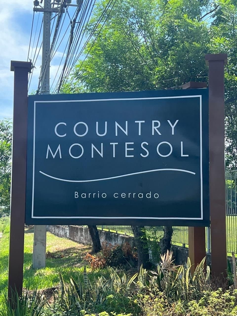 En venta amplio terreno en el Country Club Montesol, Isla Zárate, Luque, foto 2