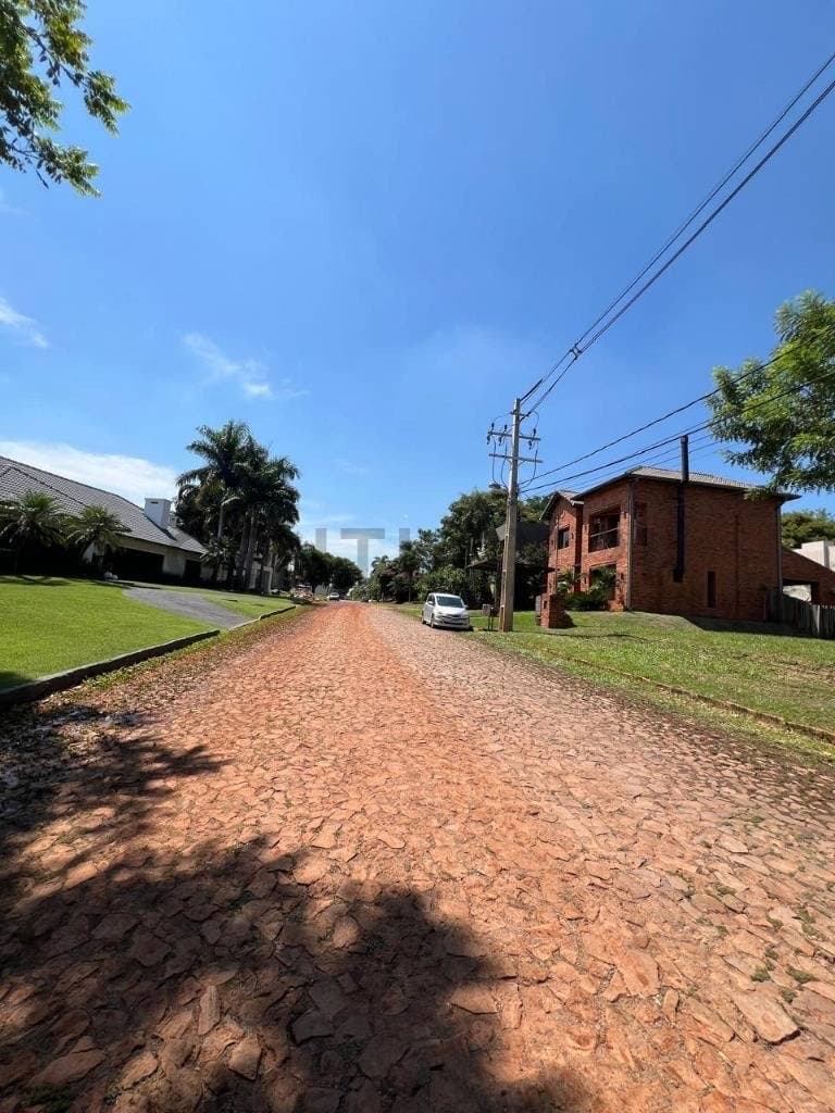 En venta amplio terreno en el Country Club Montesol, Isla Zárate, Luque, foto 5
