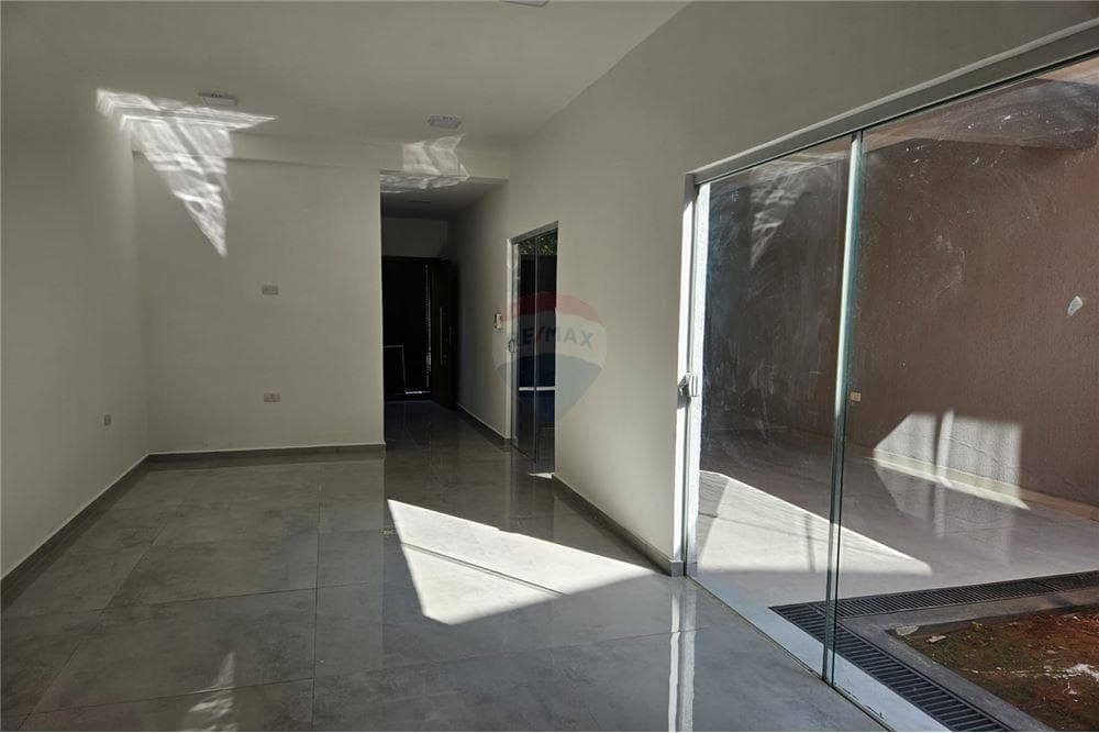 Duplex a estrenar en Lambare, foto 4