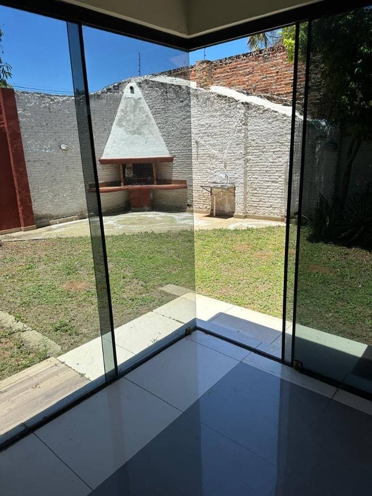 Casa barrio mburucuya ubicacion privilegiada, foto 3