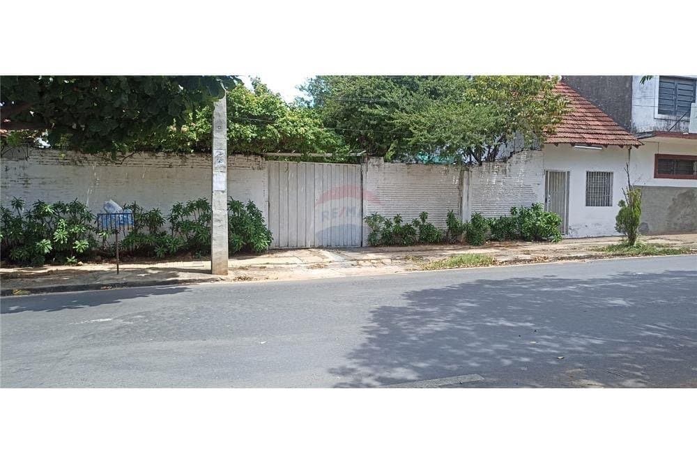 terreno en esquina en Los Laureles, foto 4
