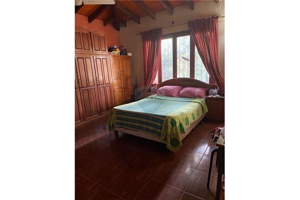 hermosa casa en San Lorenzo, foto 3