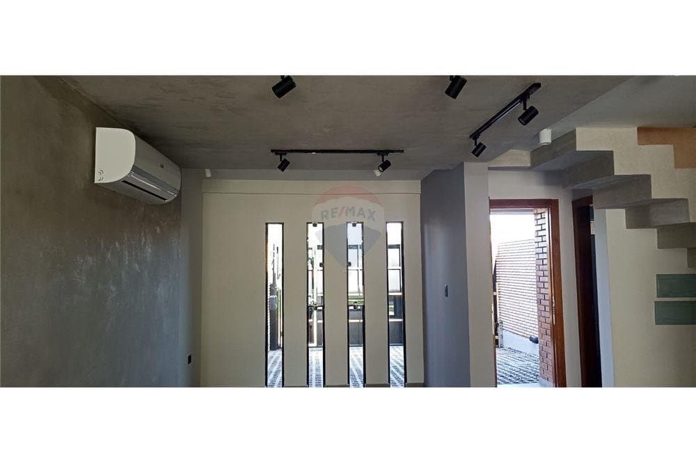Duplex a estrenar en Luque-loma merlo, foto 2