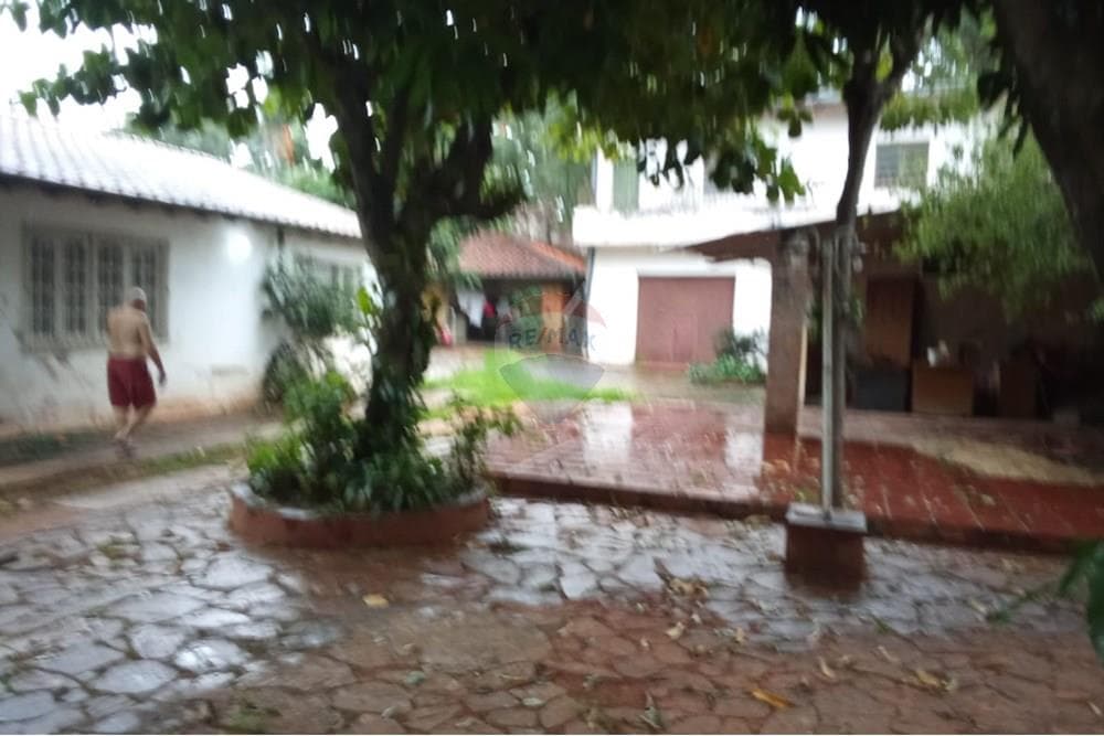 Casa con depósito en San Lorenzo, foto 5