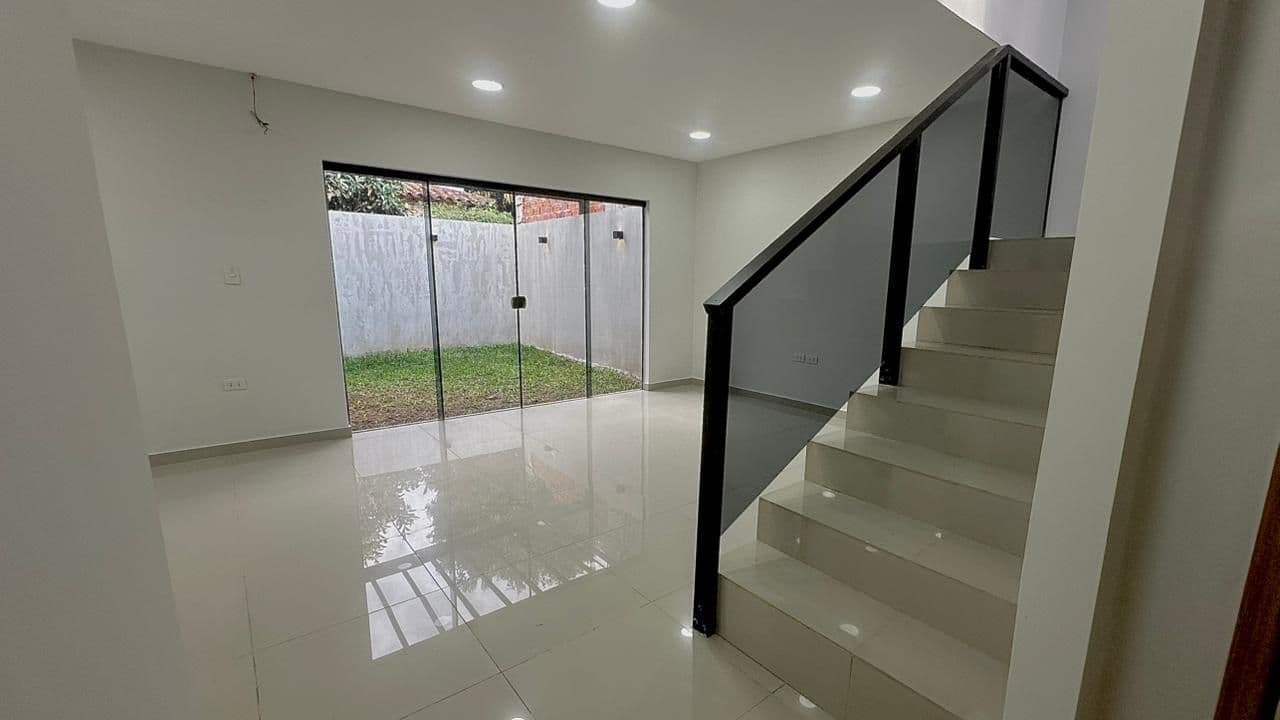 En venta duplex a estrenar en lambare barrio san isidro, foto 4
