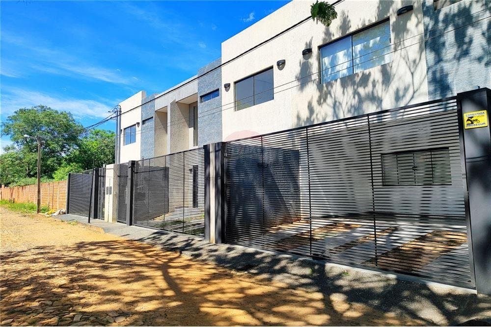 Alquilo duplex a estrenar en loma merlo