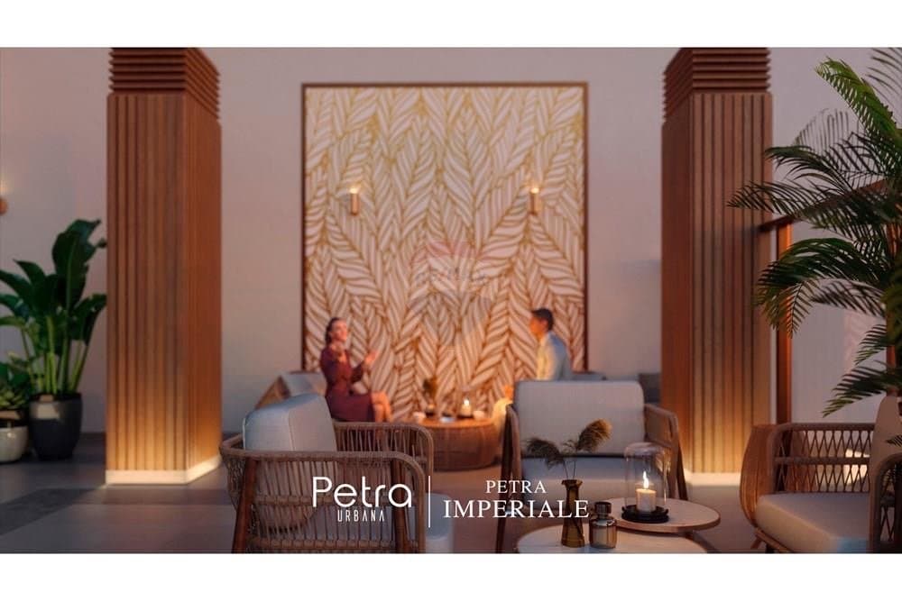 Vendo departamento de 2 dormitorios en edificio Petra Imperiale