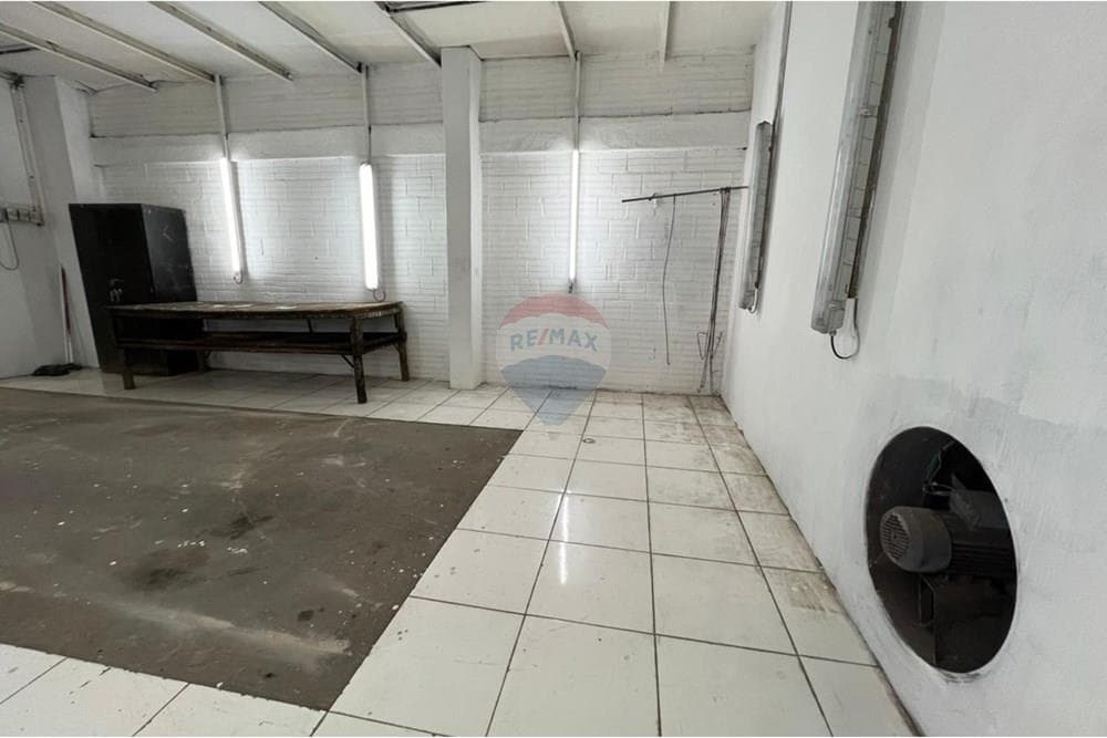 Depósito - Alquiler - Capiata, Paraguay — foto 5