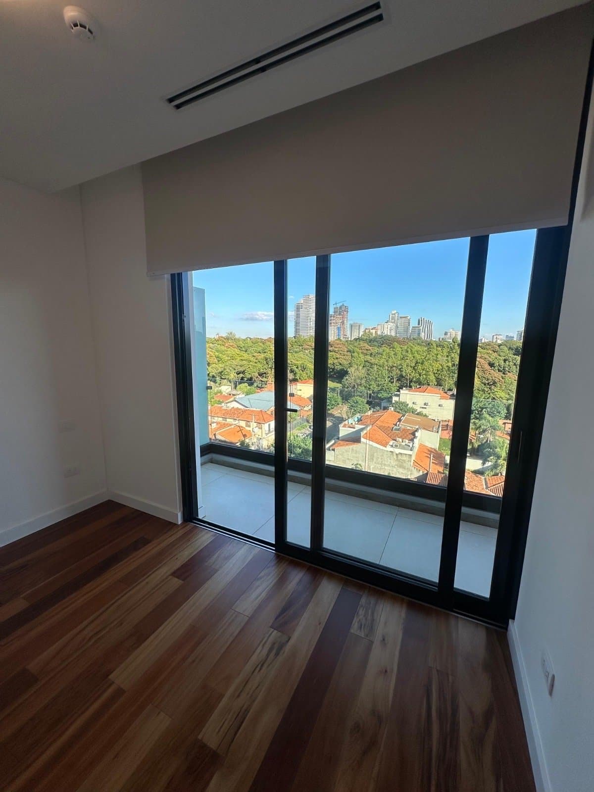 Departamento De 3 Dormitorios. Ycua Sati, foto 4