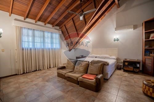 Residencia en Barrio Murucuyá, foto 3