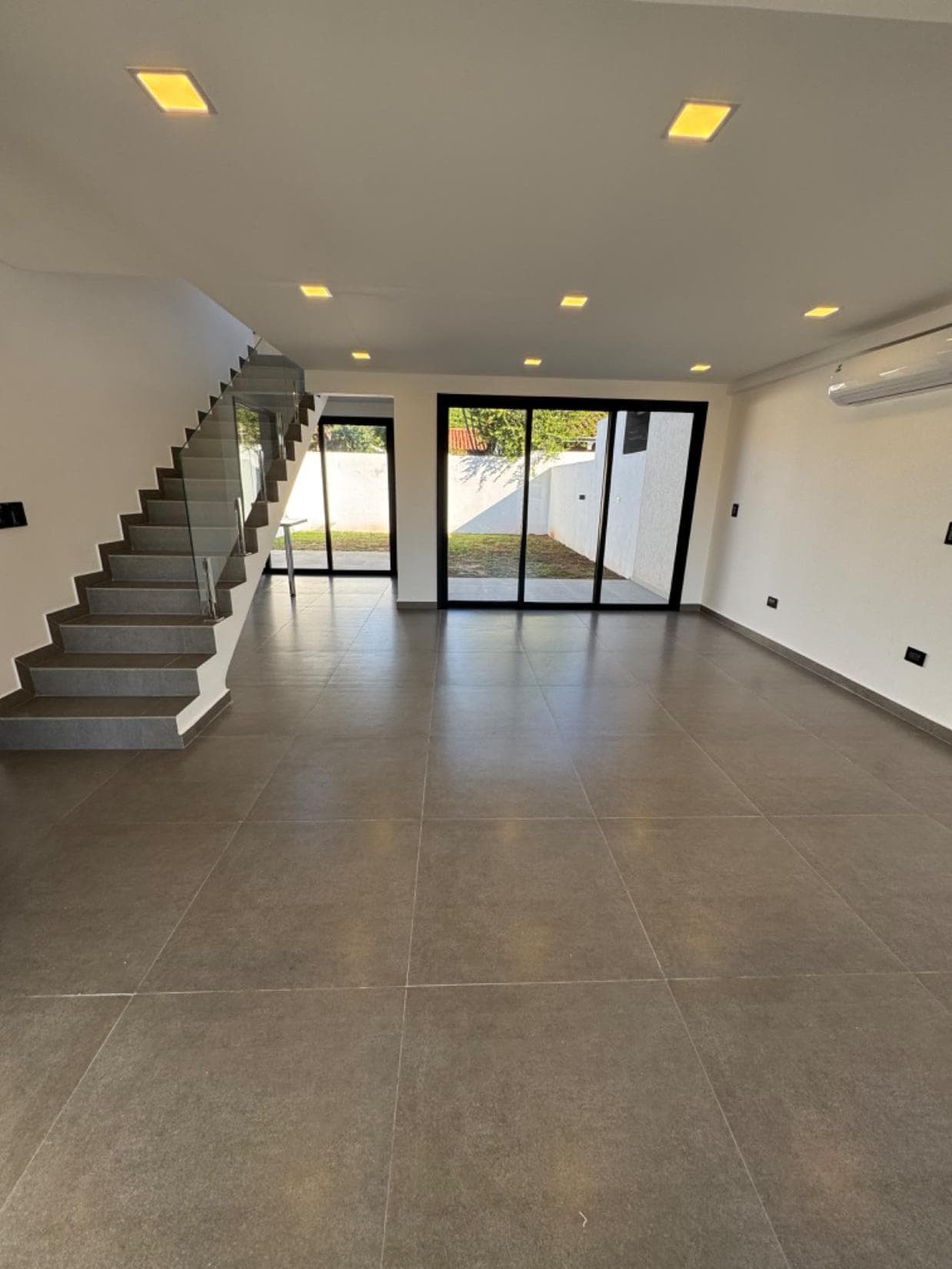 duplex a estrenar en Luque, foto 3