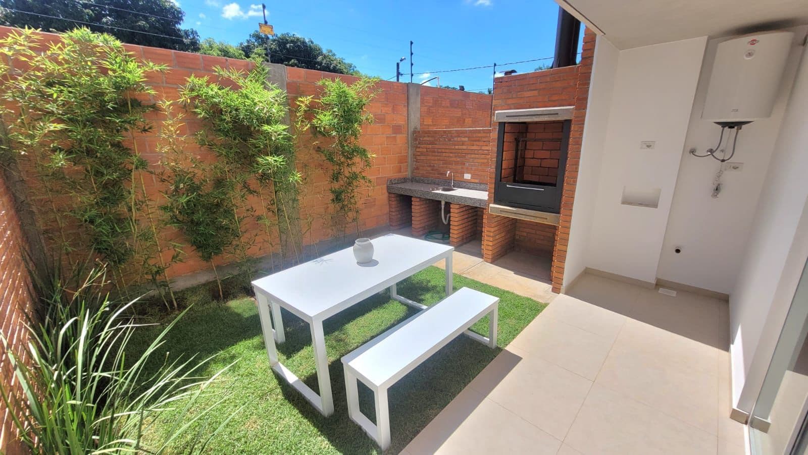 Duplex a estrenar en condominio zona Luque - laurelty, foto 4