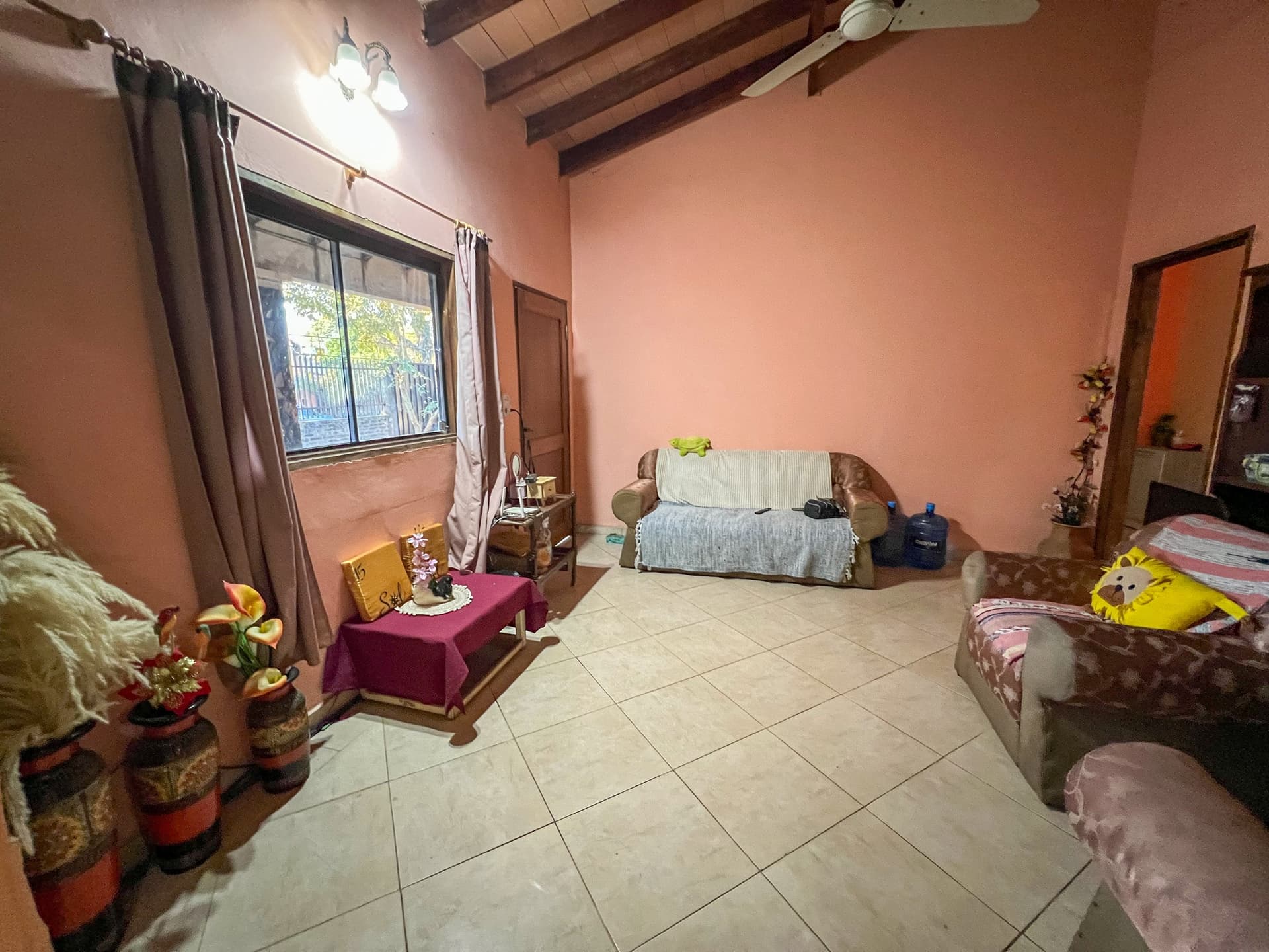 Casa en San Lorenzo de 5 habitaciones a precio de oferta, foto 3