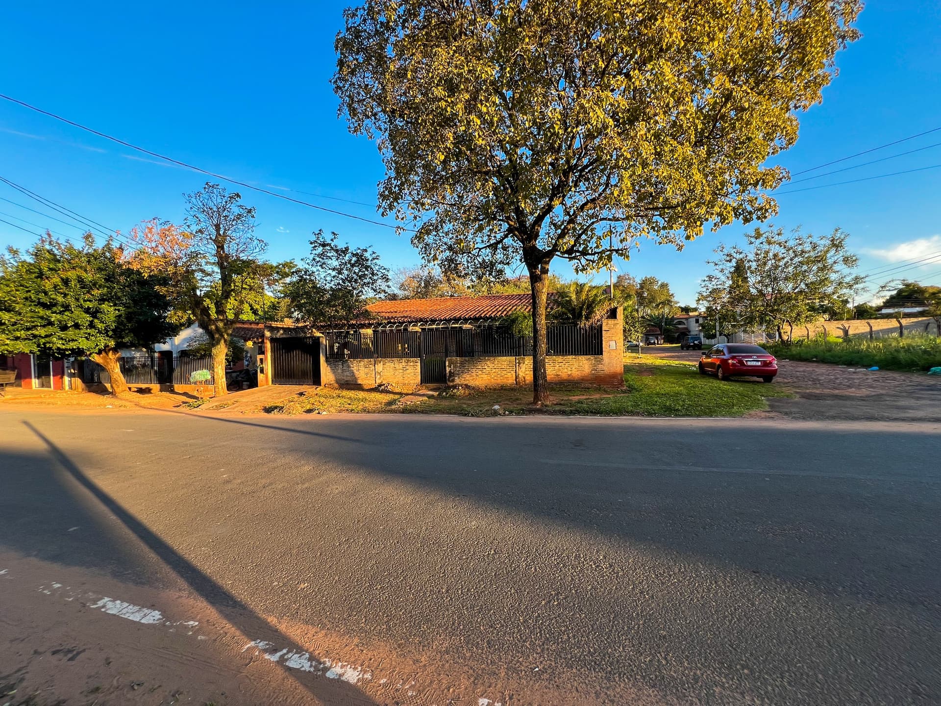 Vendo casa en San Lorenzo de 5 habitaciones a precio de oferta