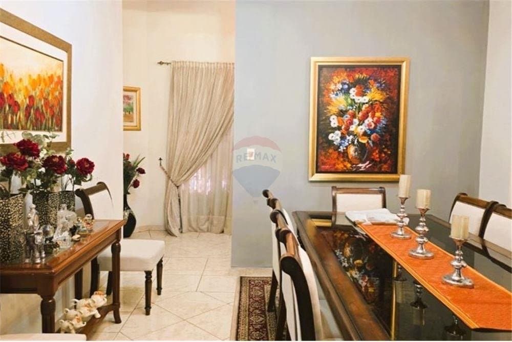 Vendo casa residencia en esquina en San Lorenzo