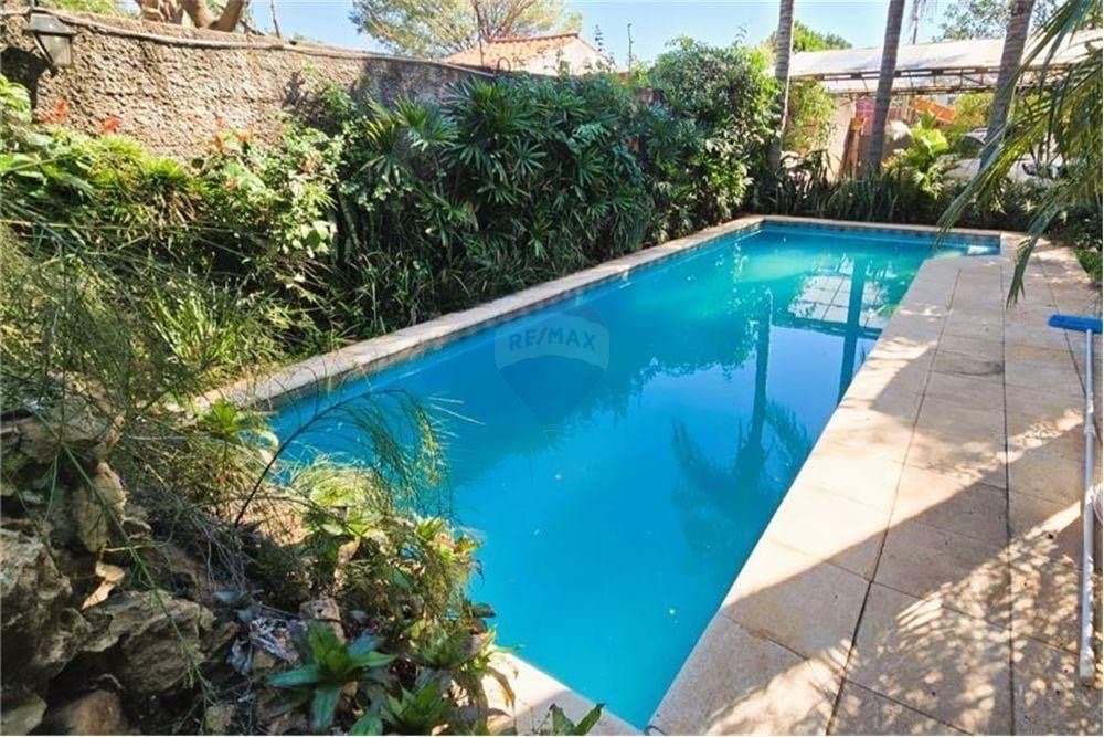 casa residencia en esquina en San Lorenzo, foto 2