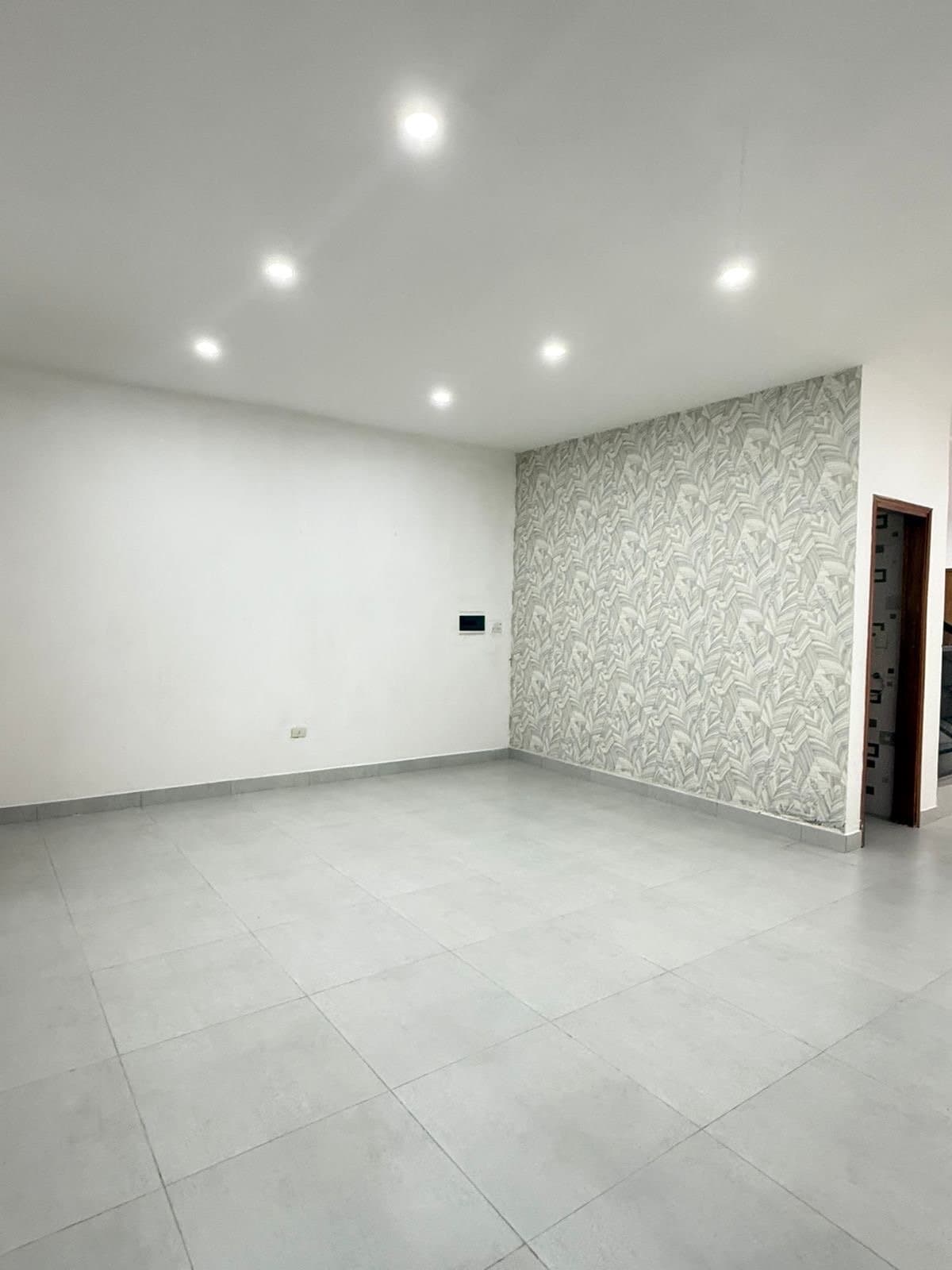 Duplex de tres dormitorios en valle apua Lambaré, foto 2