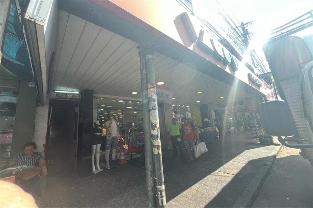 Local comercial con renta activa en el mercado de San Lorenzo, foto 2