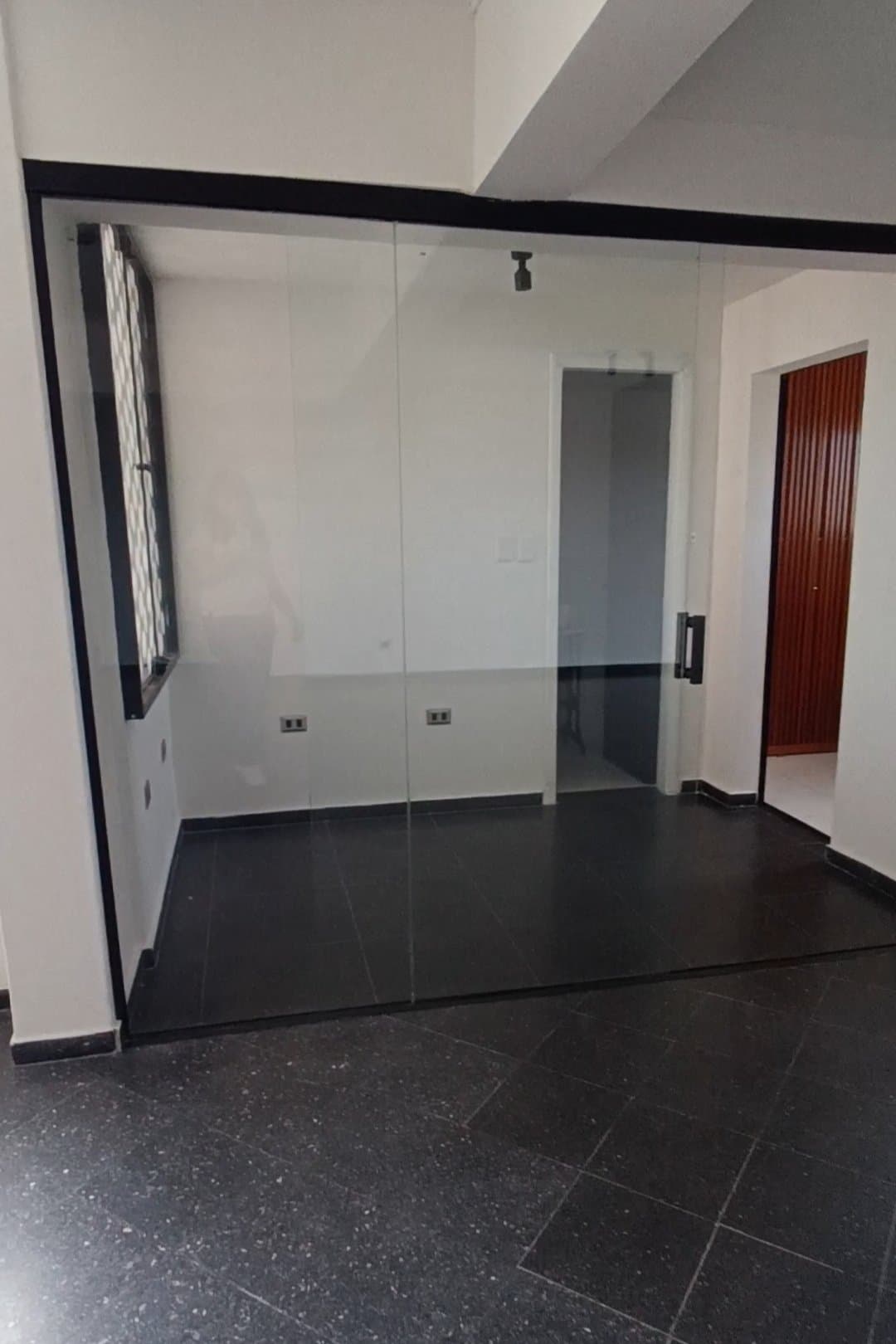 Departamento Remodelado 2 Dormitorios 113 Mts Y Cochera — foto 4