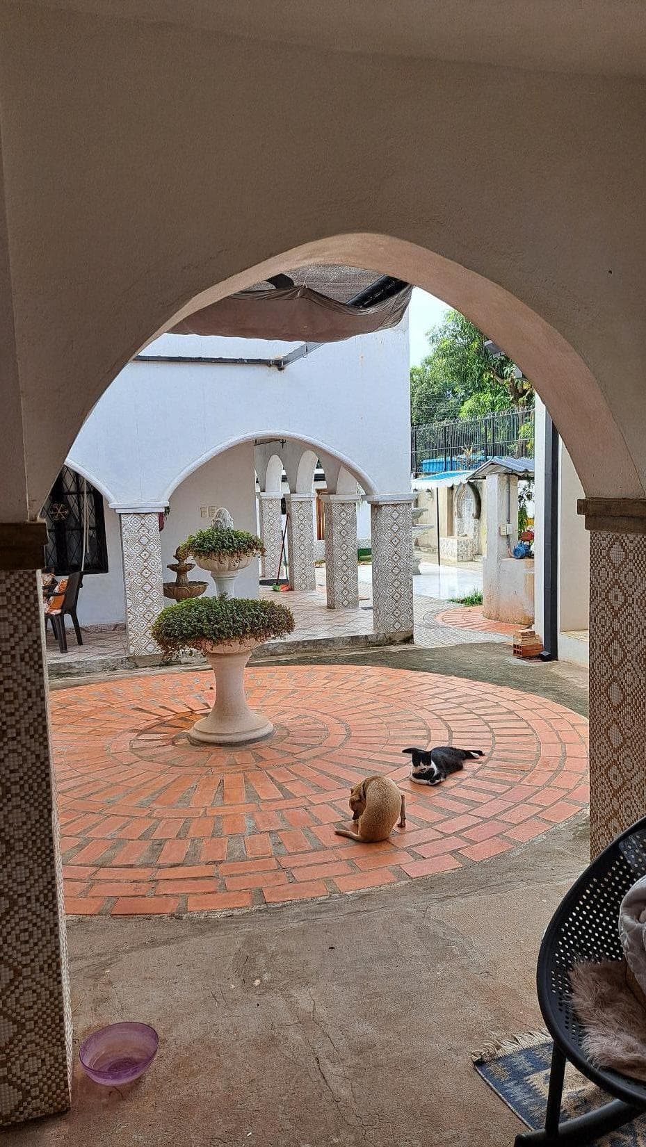 Laguna Grande/estilo Rústico, Ideal P. Fundaciones, Consultorios, Oficinas