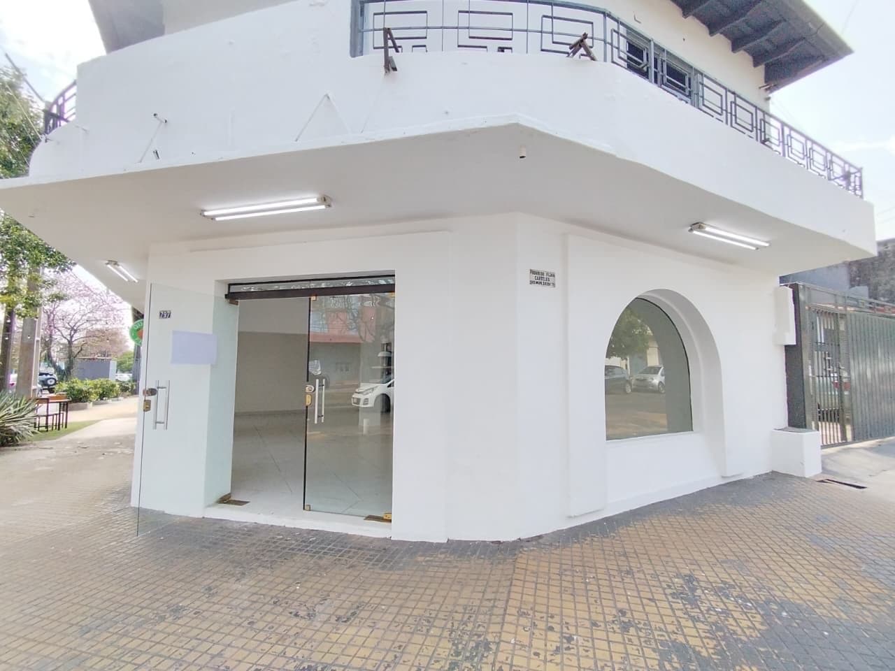 Alquilo local comercial en barrio obrero