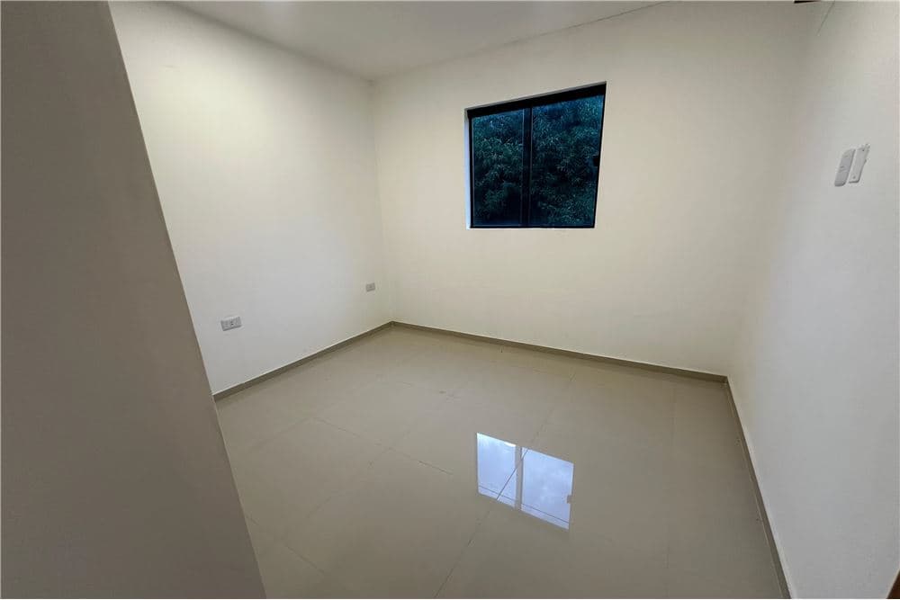 ????✨ Dúplex en Venta – Laurelty, Luque (Zona Britez Borges), foto 2