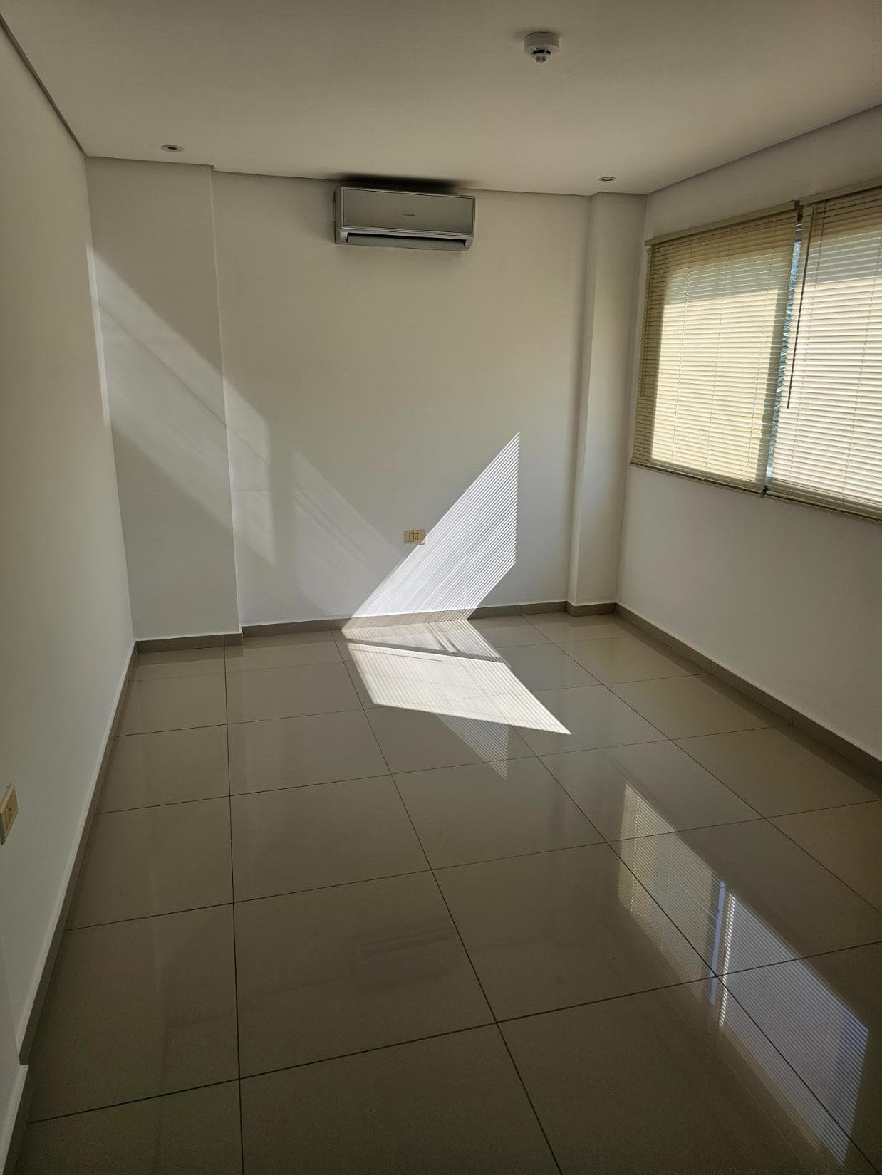 Hermoso Departamento De 2 Dormitorios En Barrio Jara — foto 5