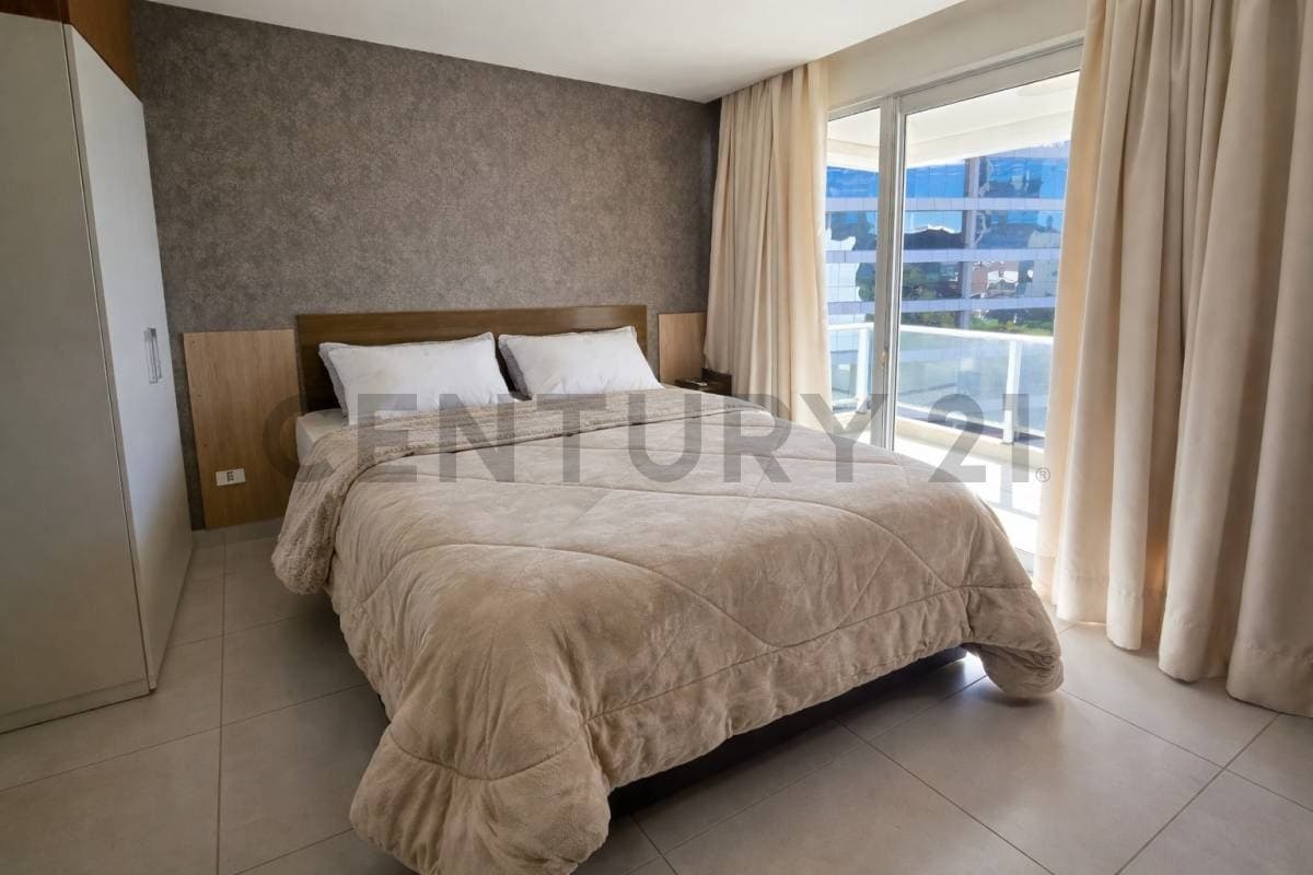 Departamento amoblado en alquiler a pasos del Shopping del Sol, foto 1