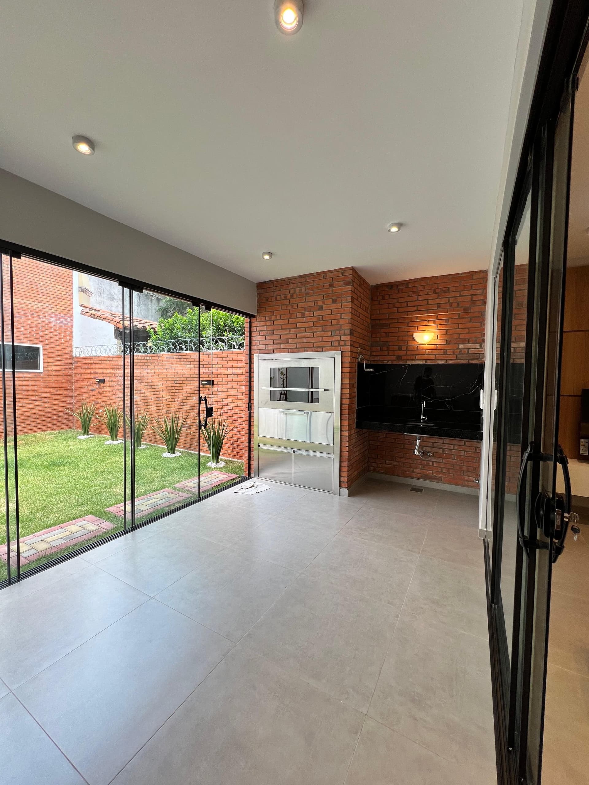 Residencia pareada a estrenar en Recoleta asuncion, foto 4