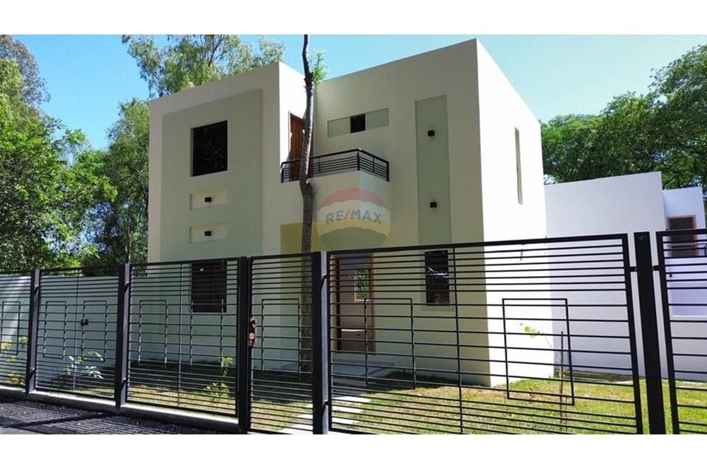 Casa - venta - Luque paraguay, foto 2