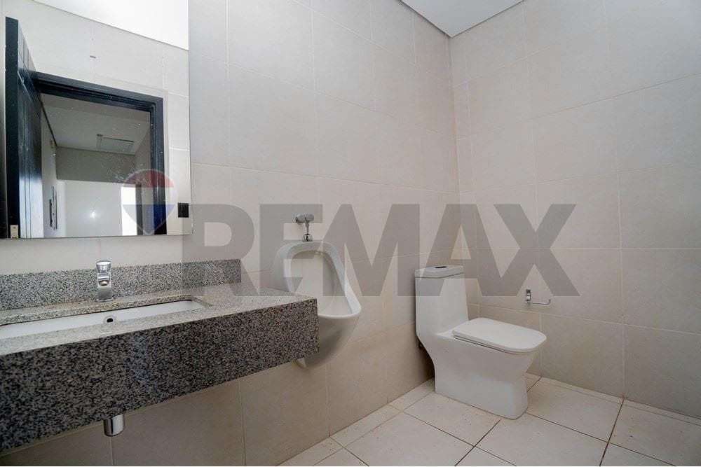En venta – oficina en sky center, foto 1