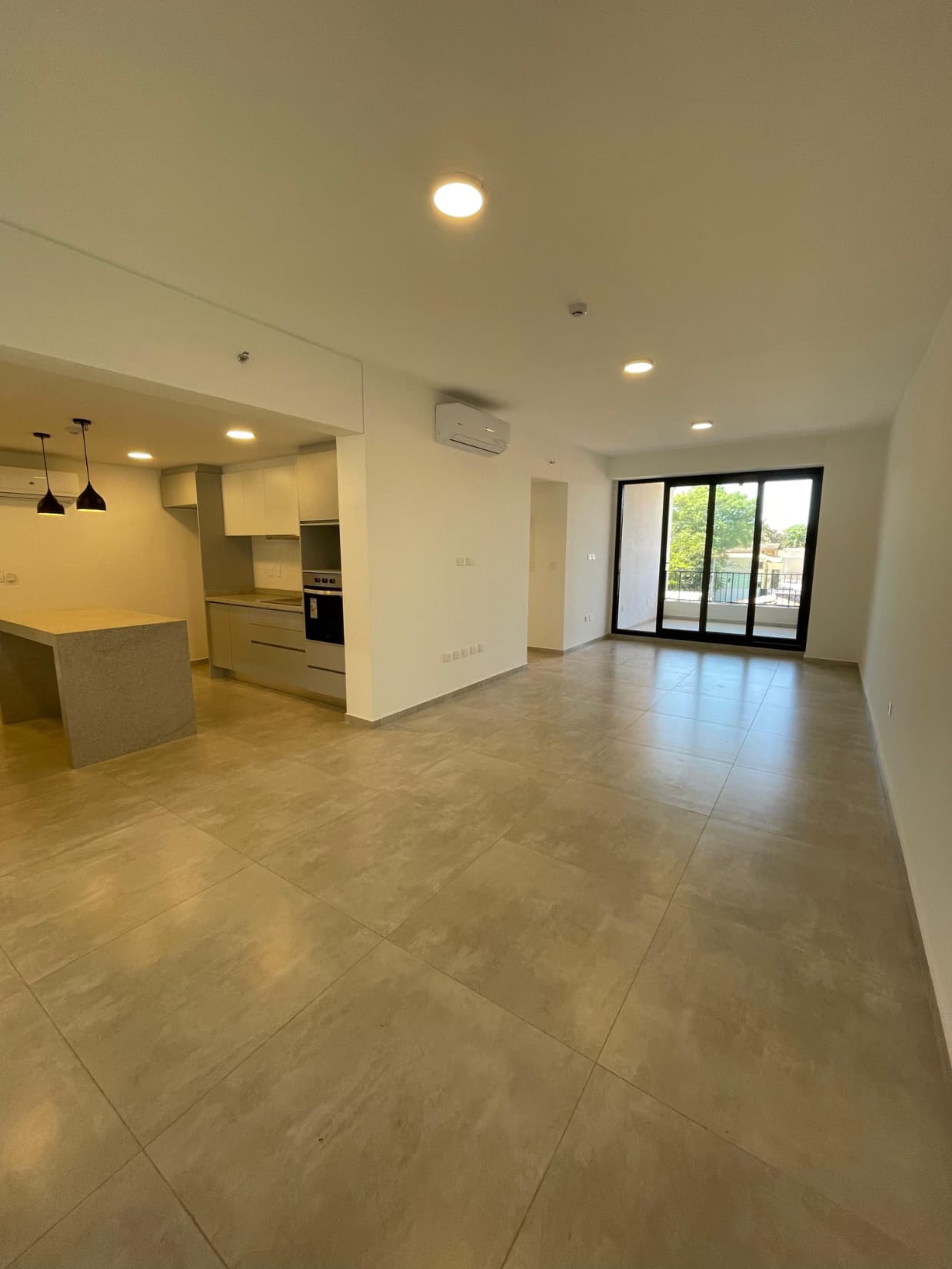 Lujoso departamento de 3 habitaciones - Zona Villa Morra, foto 1