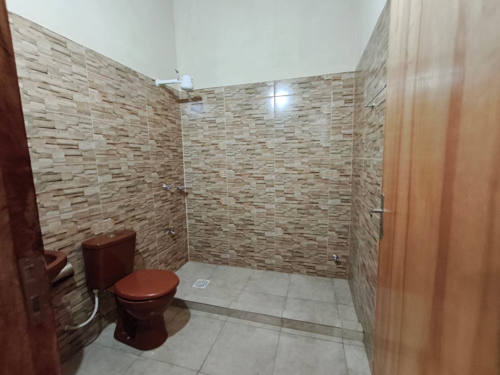 Casa a estrenar en Villa Elisa barrio picada, foto 5