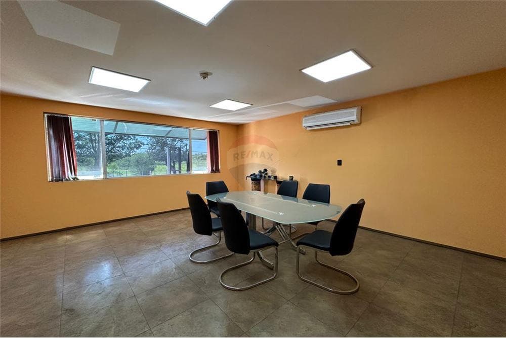 Exclusivo showroom con oficinas – ubicación estratégica en asunción, foto 4