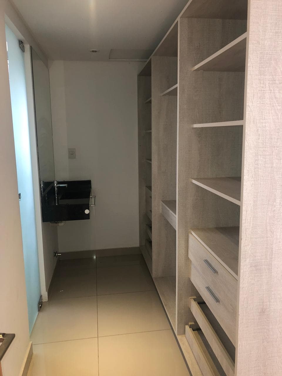 penthouse de 1 dormitorio totalmente amoblado. Barrio Jara. Cod: FDNI, foto 3