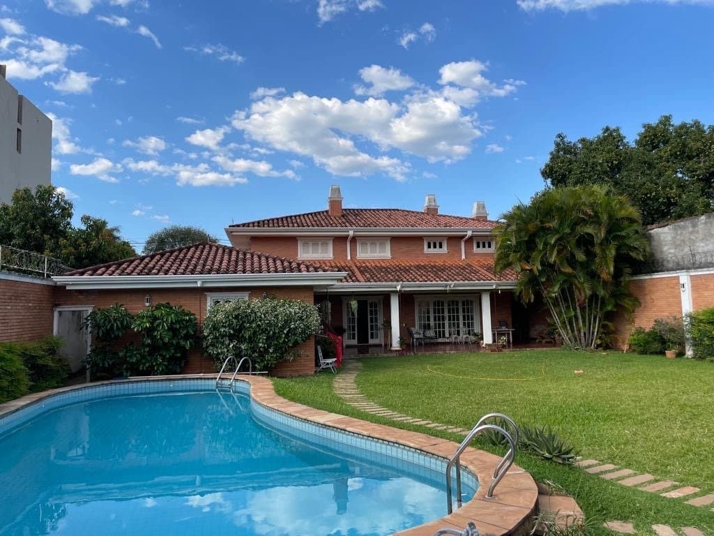 Vendo Casa Mcal Estigarribia