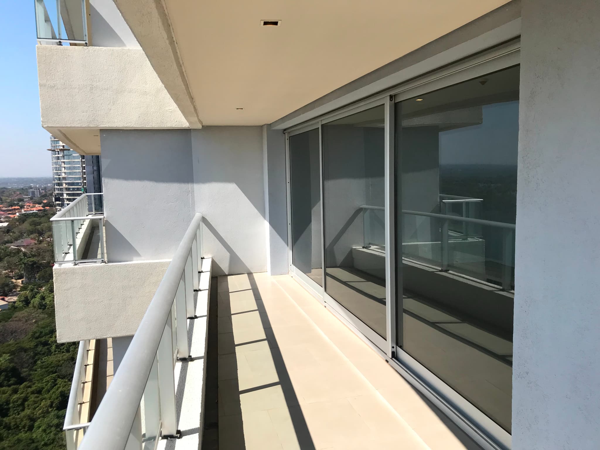 Palacio De Los Patos - Exclusivo Departamento en Venta, 2 Dormitorios de Lujo - Piso 22 B1 T1 — foto 2