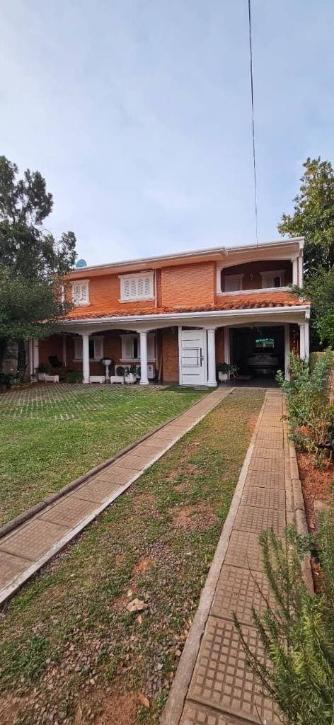 Casa en barrio Herrera -asuncion, foto 2