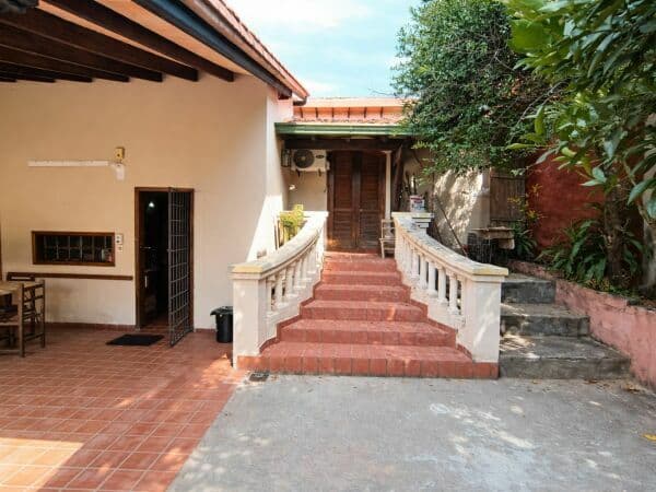 Casa amplia con quincho y patio – zona félix bogado, foto 5