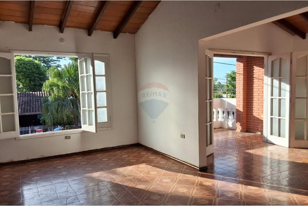 Casa - Venta - Paraguay Central Villa Elisa, foto 3