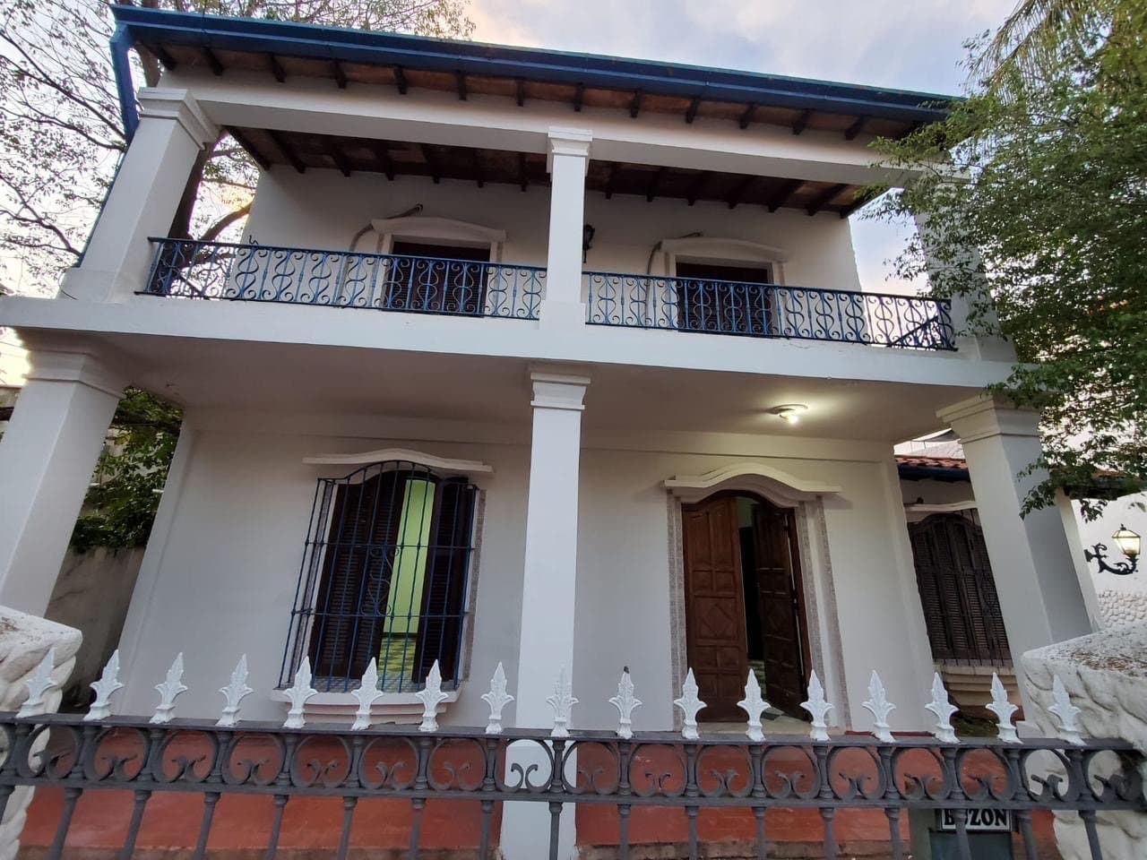 Casa Colonial en Barrio Las Mercedes — foto 4