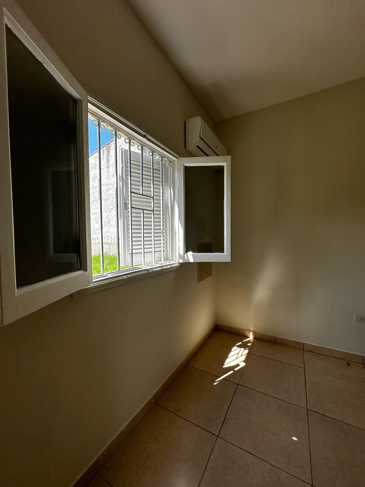 En venta propiedad edificada como dos departamentos - mra - bo central, foto 5
