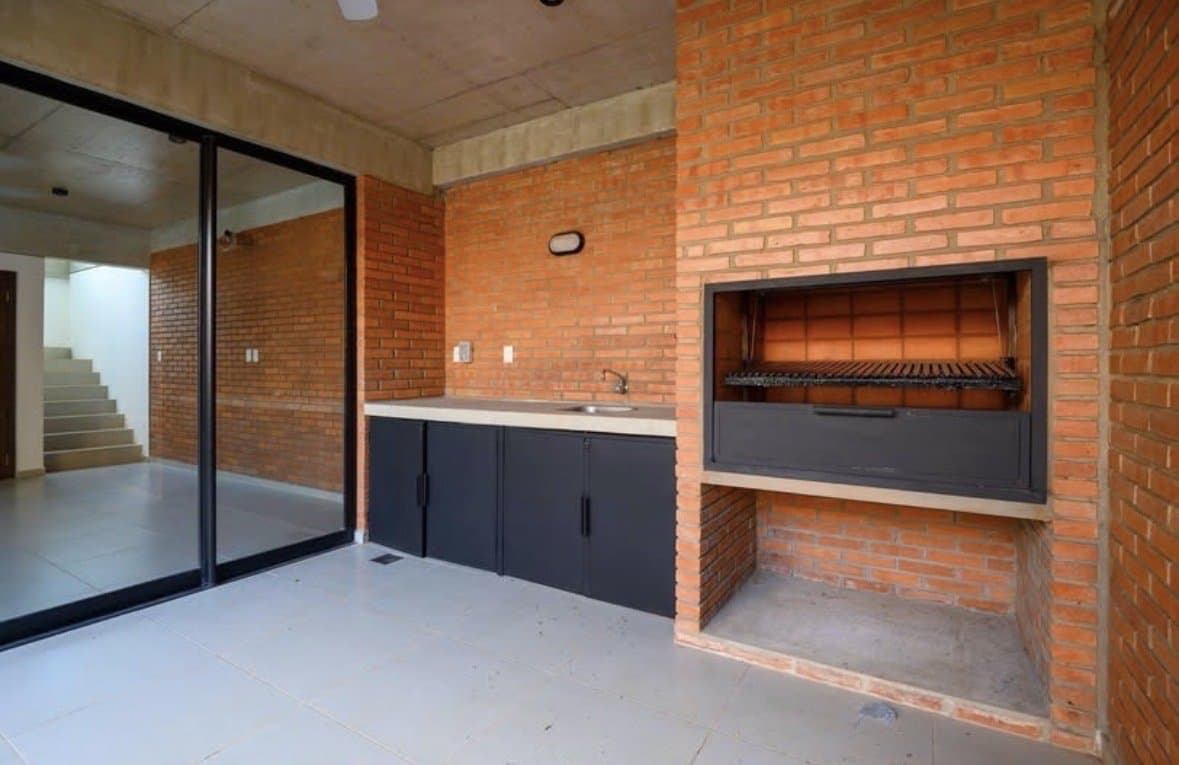 amplio duplex en Luque Loma Merlo — foto 3