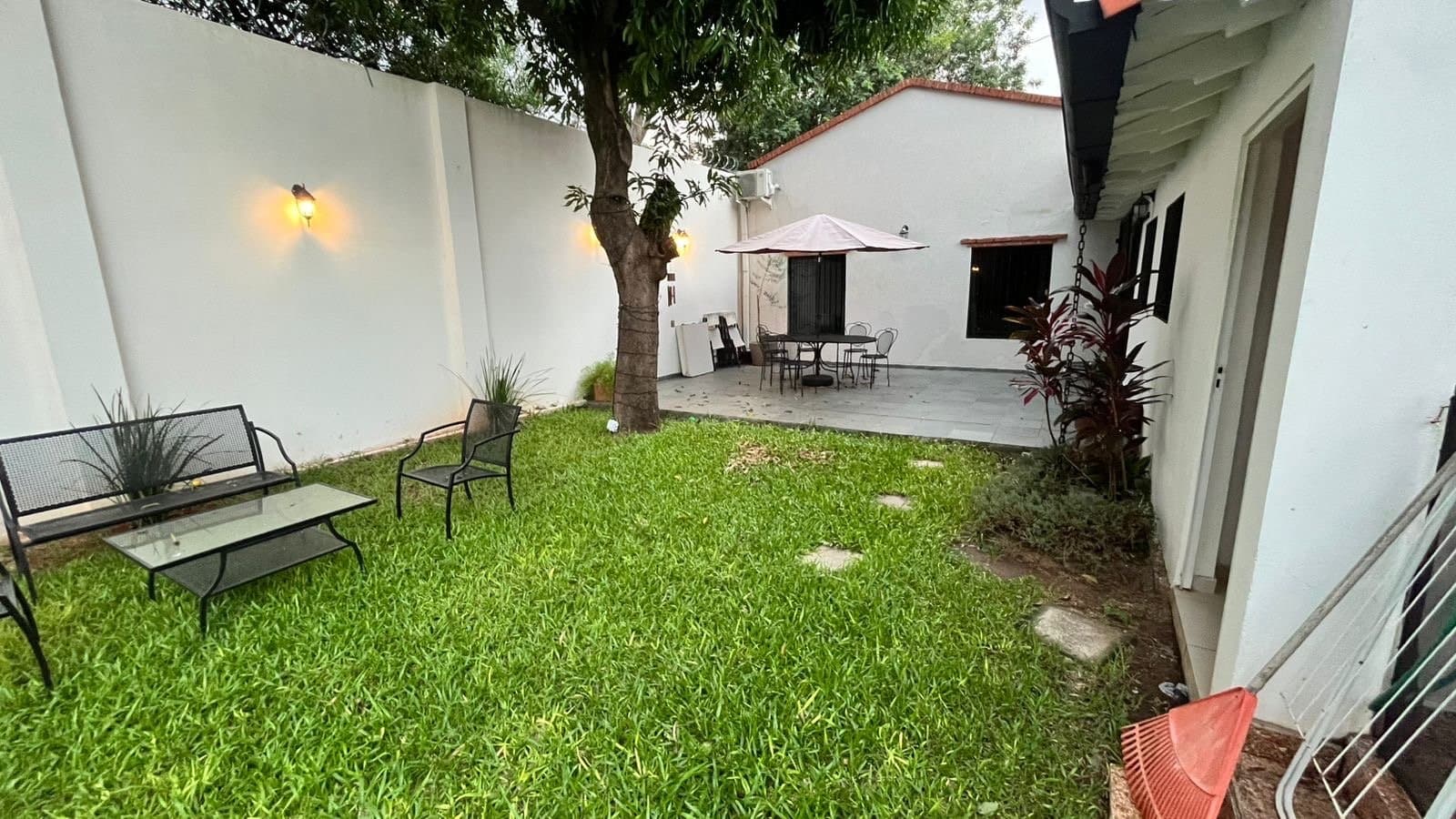 coqueta casa con generador Bo. Kennedy Lambare, foto 4